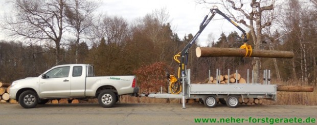 pkw anhnger mit forstkran 1